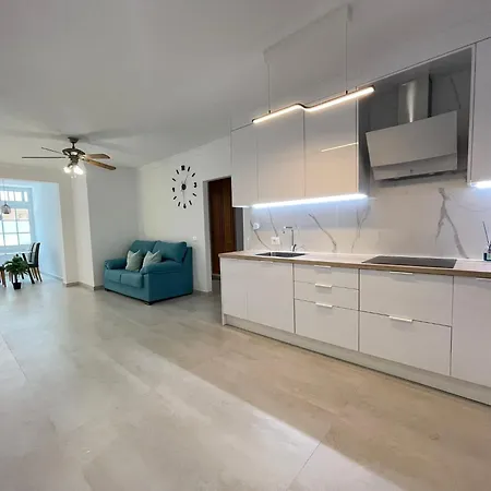 Maresia Apartment *